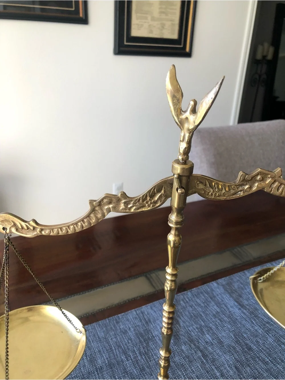 Antique-Style Brass Balance Scale Decorative Serving Accent - Gold Finish